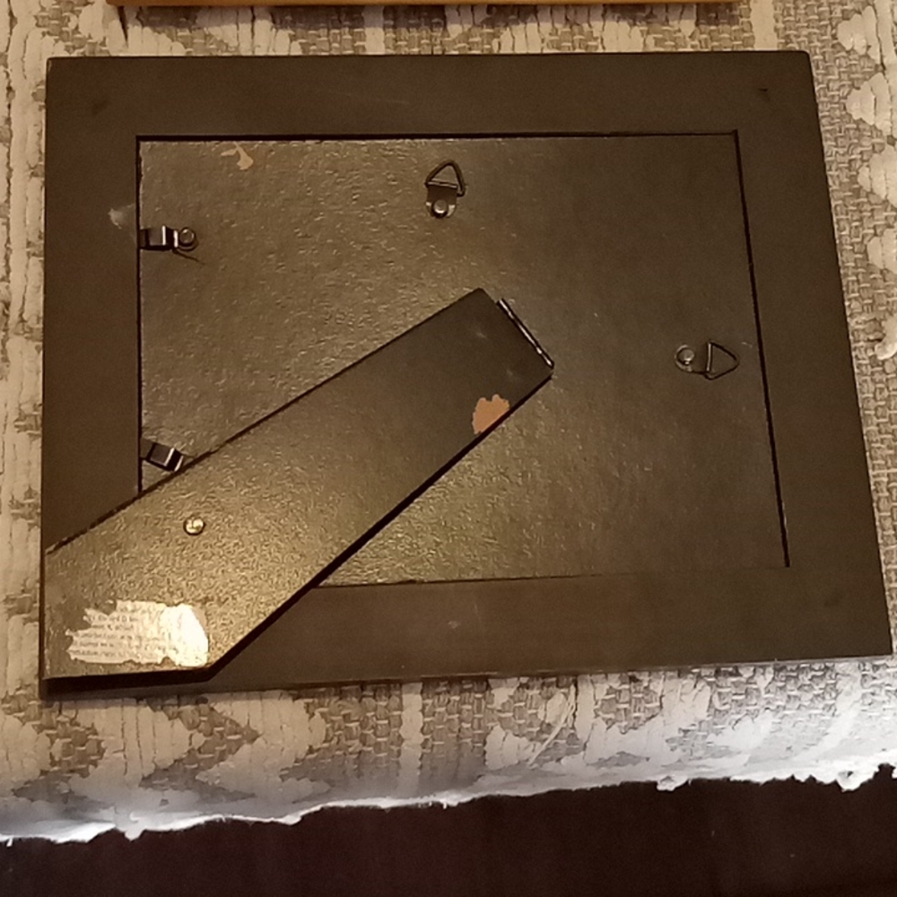 2 picture frames - Picture 5 of 5